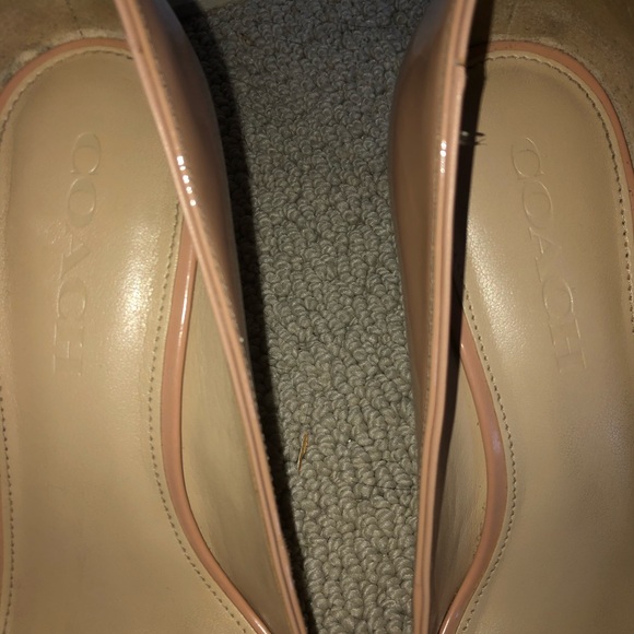 Coach Nib Devon Classic Patent Leather Heels Shell - Picture 6 of 12